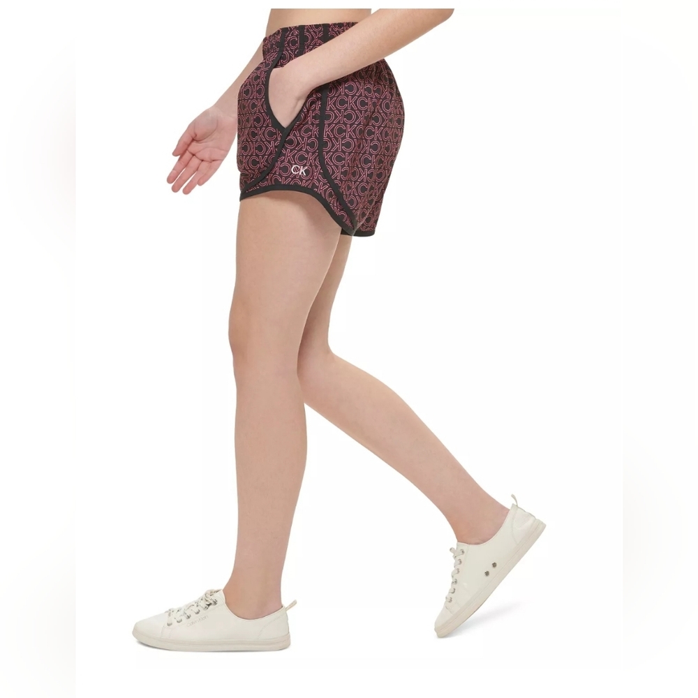Calvin Klein Performance Printed Shorts - Picture 4 of 10